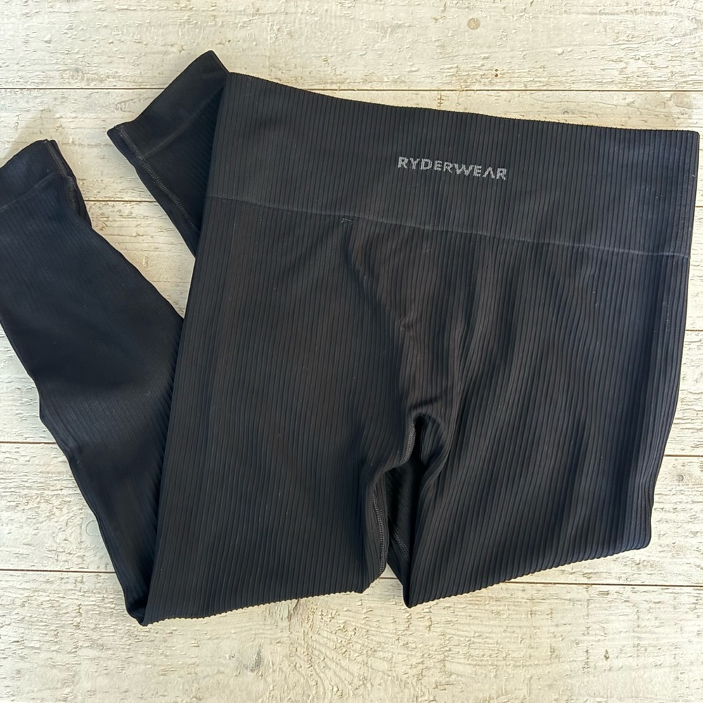 Ryderwear Charcoal Ribbed Leggings